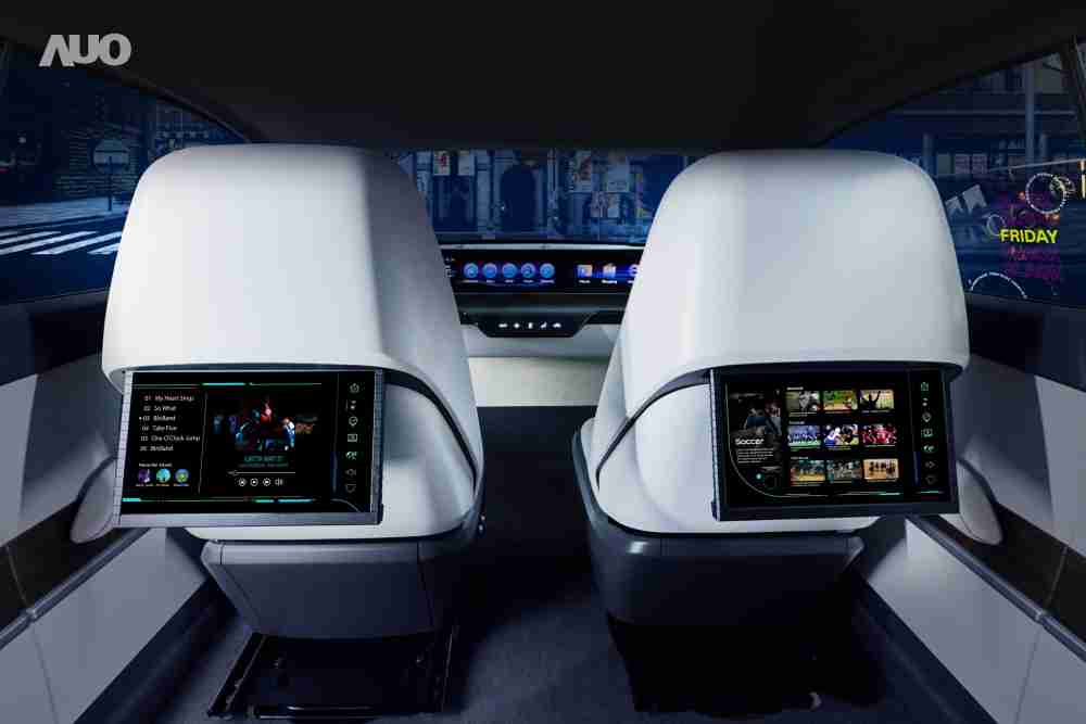 NG大舞台新一代Smart Cockpit 2024，，以Micro LED先进显示技术优势，，，创建〝可卷式后座娱乐显示器〞，，仅在互动时才显示出所需画面及信息，，，，扩充更丰富的娱乐和交互信息服务，，，获国际奖项荣耀