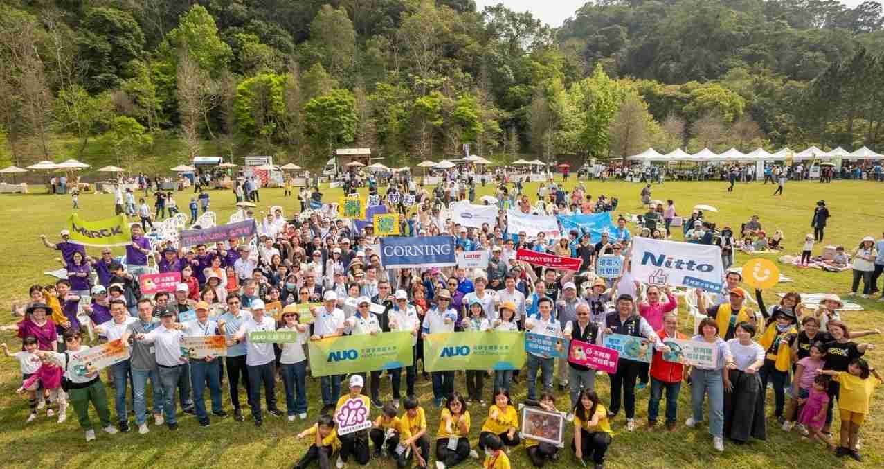 NG大舞台致力永续平衡发展，，，，第14年入选DJSI世界指数成分股（DJSI World），，，在全球顶尖电子设备仪器组件产业展现卓越的永续竞争力，，，，获国际指数肯定